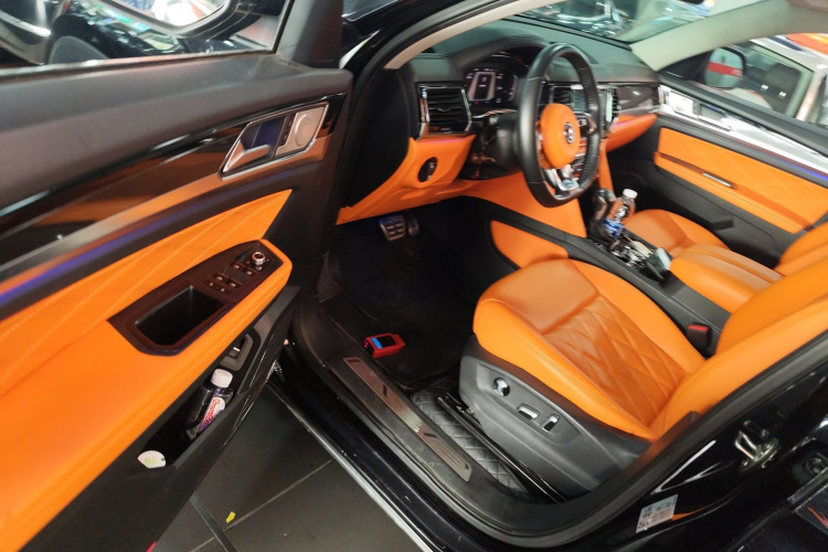 大众 途昂X 2020款 改款 380TSI 四驱尊崇豪华版中控内饰7003