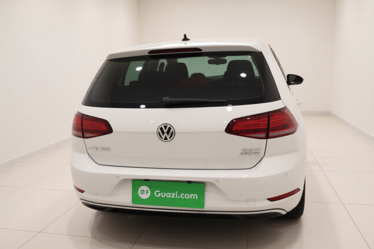 大众 高尔夫 2020款 200TSI DSG舒适进取版车身外观6