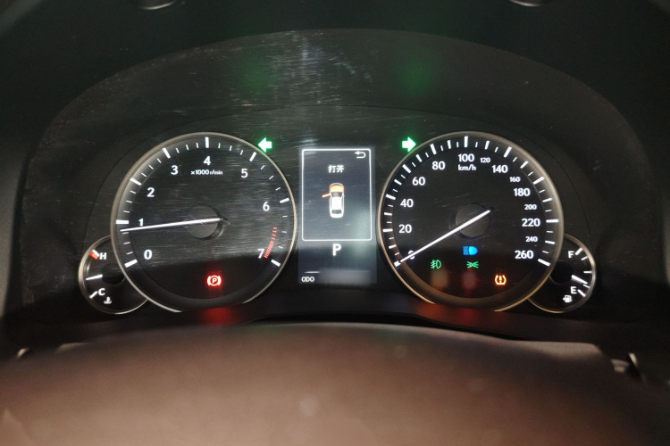 雷克萨斯ES 2015款 200 精英版局部细节14