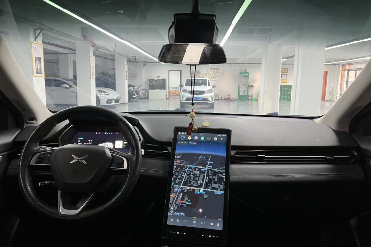 小鹏G3 2022款 G3i 520N+中控内饰7006