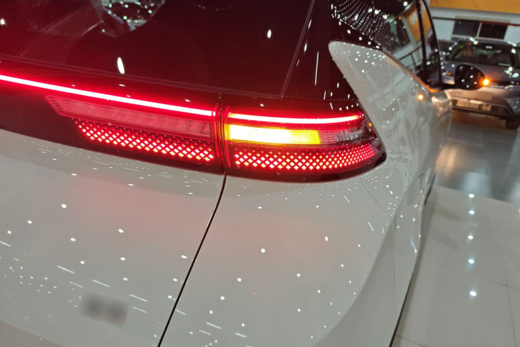 比亚迪 海鸥 2025款 智驾版 305km 活力版车身外观6006