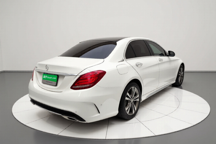 奔驰C级 2016款 C 200 L 运动型车身外观7