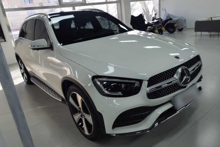 奔驰GLC 2020款 改款 GLC 300 L 4MATIC 豪华型车身外观3