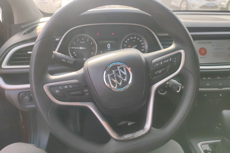 别克 英朗 2021款 改款 典范 1.5L 自动精英型中控内饰13