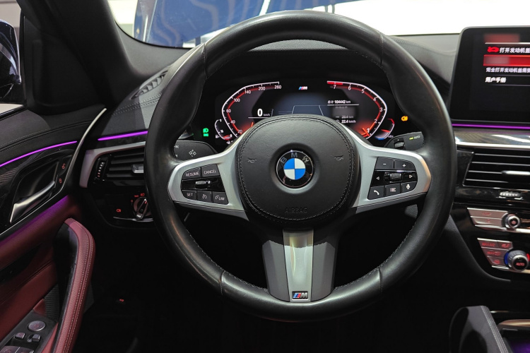 宝马5系 2022款 改款 525Li M运动套装中控内饰13