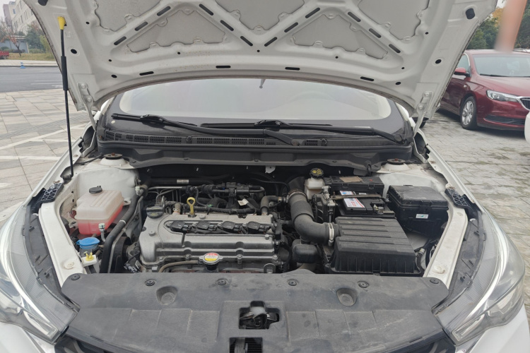 长安 悦翔 2019款 1.5L DCT 联动云版机舱底盘24