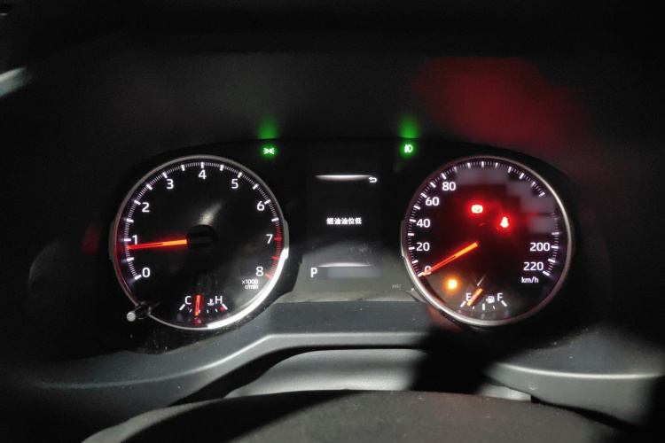 丰田 威兰达 2021款 2.0L CVT两驱豪华版局部细节14