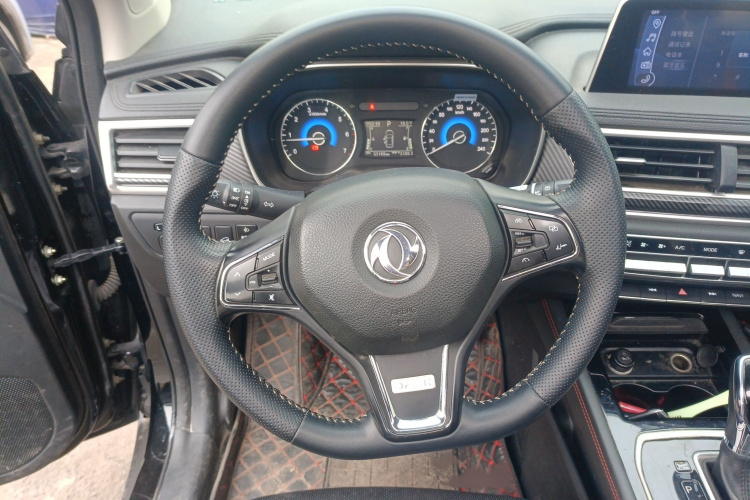 东风风光 风光580 2021款 改款 ☆星版 1.5T 自动豪华型局部细节13