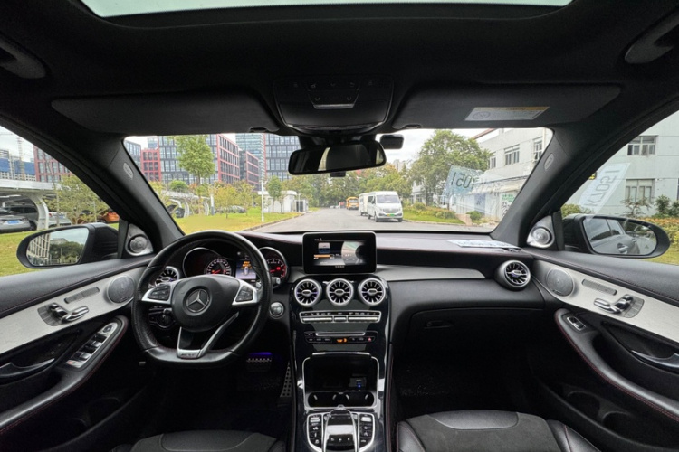 奔驰GLC AMG 2017款 AMG GLC 43 4MATIC中控内饰7008