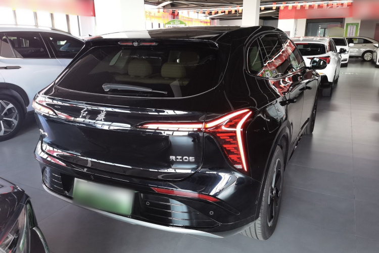 红旗天工06 2025款 520 智选版车身外观7