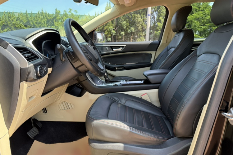 福特 锐界 2016款 EcoBoost 245 两驱精锐型 5座中控内饰7002