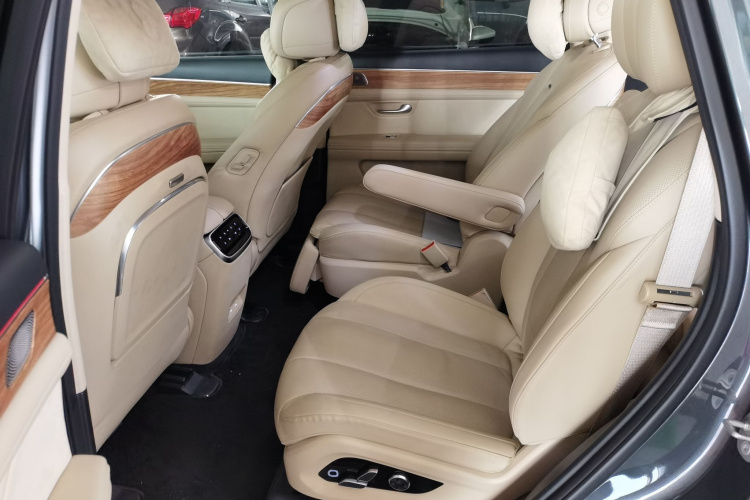 鸿蒙智行 问界M7 2022款 1.5T 四驱豪华版中控内饰21