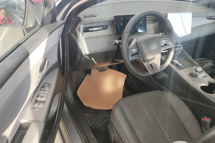 比亚迪 秦PLUS 2025款 DM-i 智驾版 55KM领先型中控内饰7003