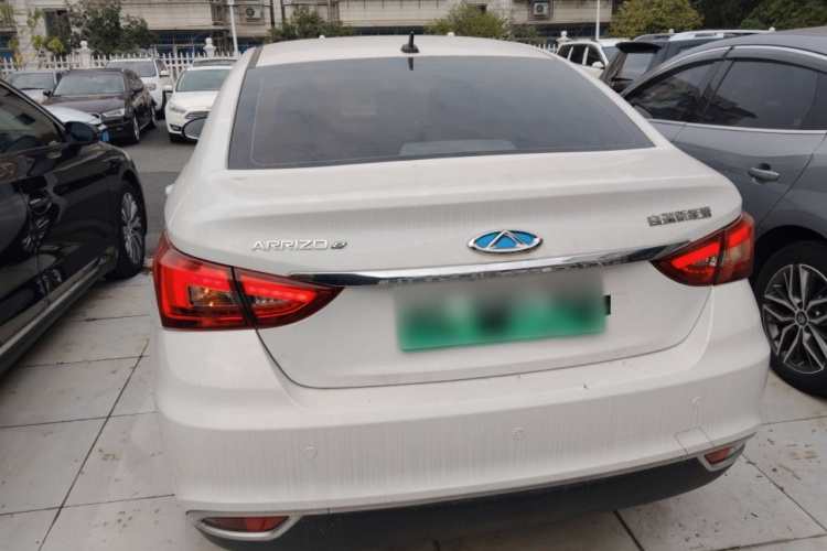 奇瑞新能源 艾瑞泽e 2020款 出行版plus车身外观6