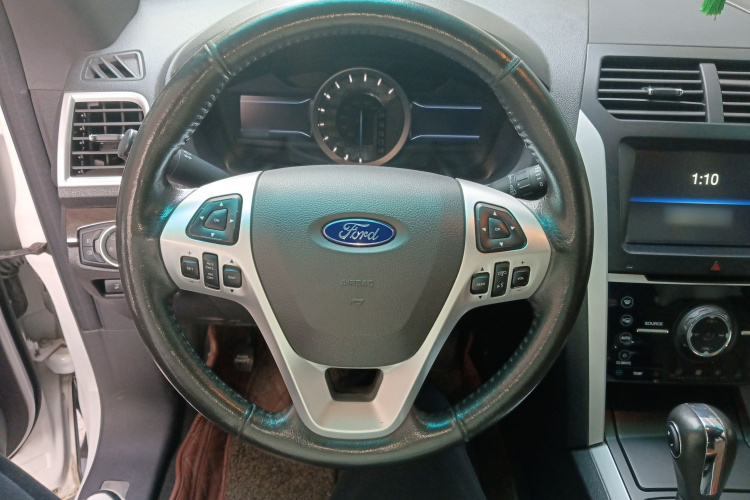 福特 探险者(进口) 2013款 3.5L 尊享型局部细节13