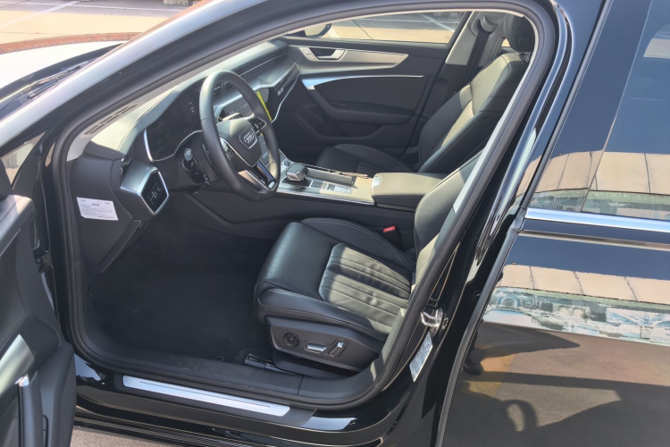 奥迪A6L 2024款 45 TFSI 臻选致雅型局部细节19