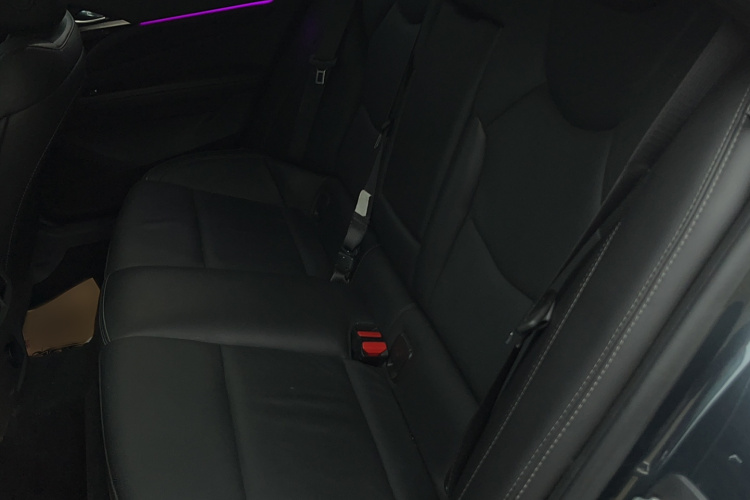 凯迪拉克CT4 2021款 28T 豪华型中控内饰7001