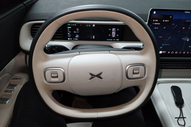 小鹏G6 2023款 580 长续航 Pro中控内饰13