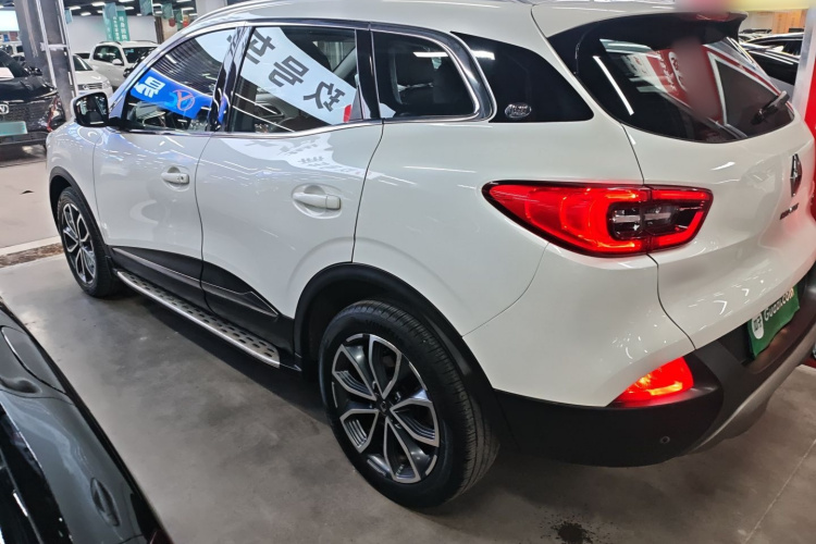 雷诺 科雷嘉 2017款 2.0L 120周年限量版车身外观4