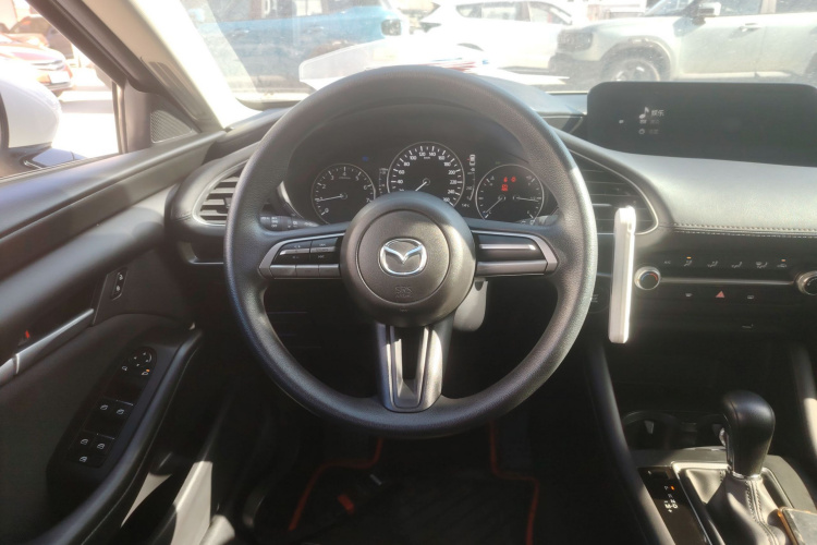 马自达3 昂克赛拉 2020款 1.5L 自动质悦天窗版中控内饰13