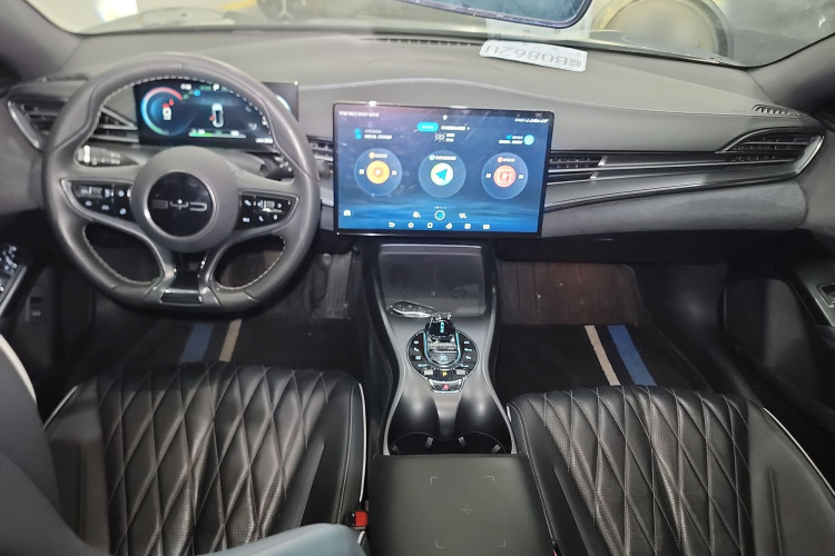 比亚迪 海豹 2023款 冠军版 550km 尊贵型中控内饰12