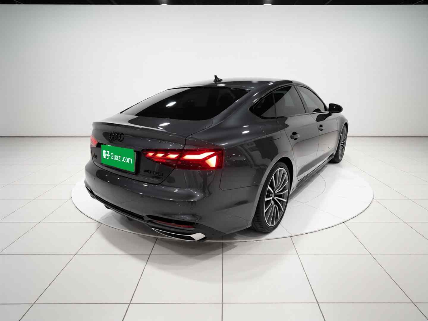 奥迪A5 2024款 Sportback 40 TFSI quattro 豪华动感型(4)