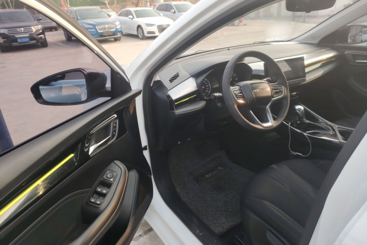 荣威i5 2021款 1.5L CVT铂金版中控内饰7003