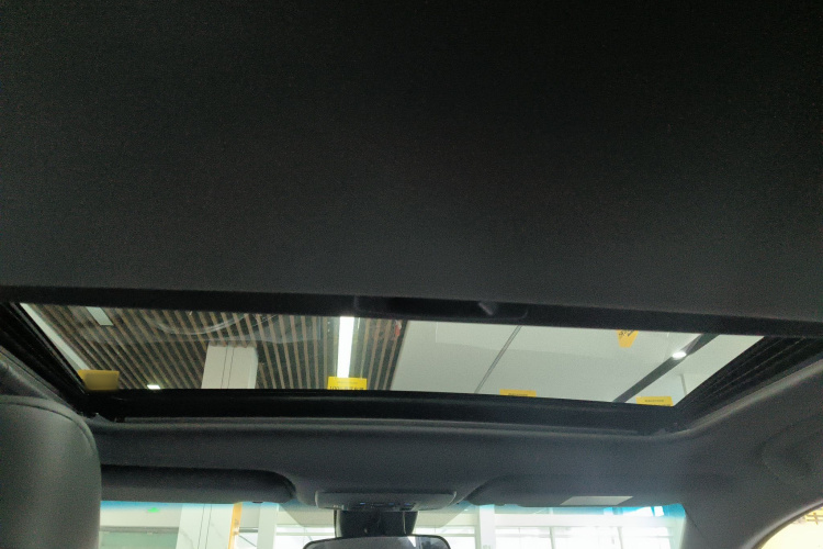 丰田 亚洲龙 2023款 双擎 2.5L 进取版中控内饰22