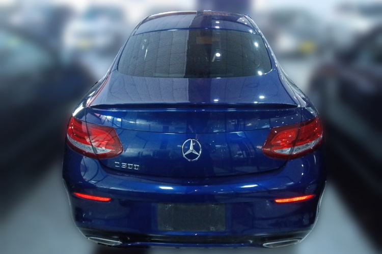 奔驰C级(进口) 2018款 C 200 轿跑车车身外观6