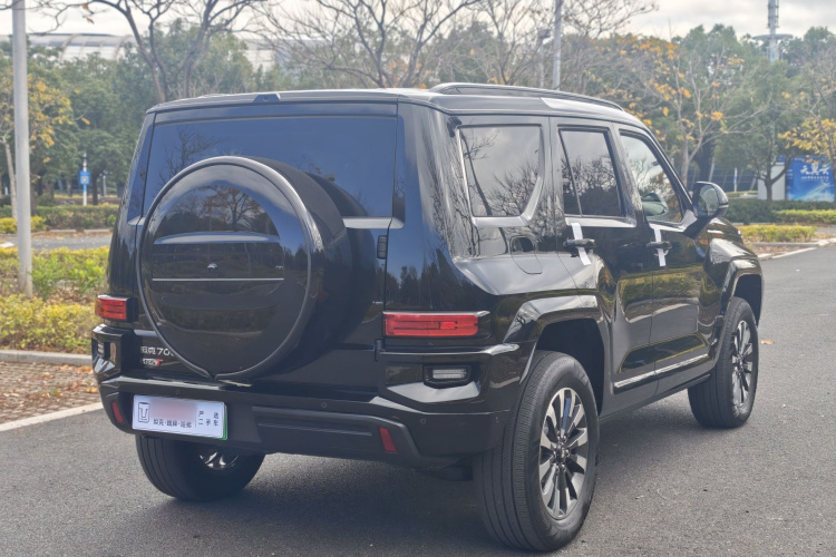 坦克700新能源 2024款 Hi4-T 极境版车身外观6010