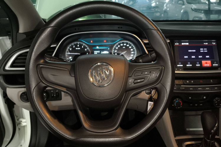 别克 英朗 2016款 15N 自动精英型局部细节13