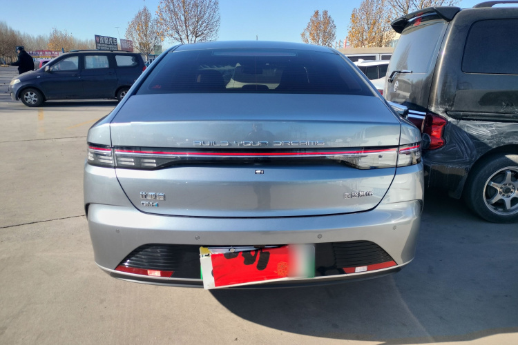 比亚迪 驱逐舰05 2024款 荣耀版 DM-i 55KM 豪华型车身外观6