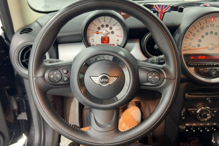 MINI Clubman 2011款 1.6L COOPER Fun局部细节13