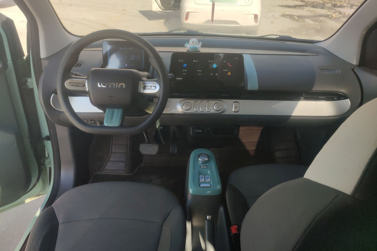 长安启源 长安Lumin 2022款 210km 香甜款中控内饰12