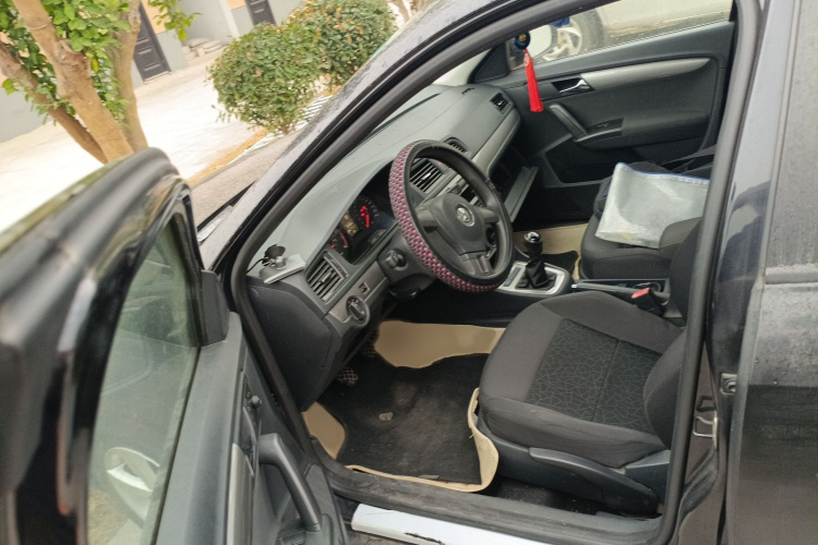 大众 朗逸 2013款 1.6L 手动风尚版中控内饰7003