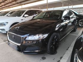 捷豹XFL 2018款 XFL 2.0T 200PS 精英版