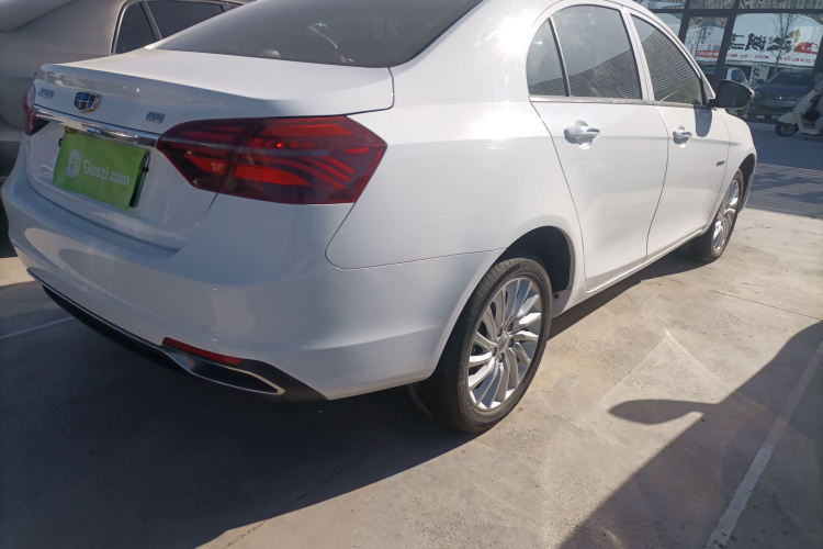 吉利汽车 帝豪新能源 2017款 1.5L PHEV 进取型车身外观7