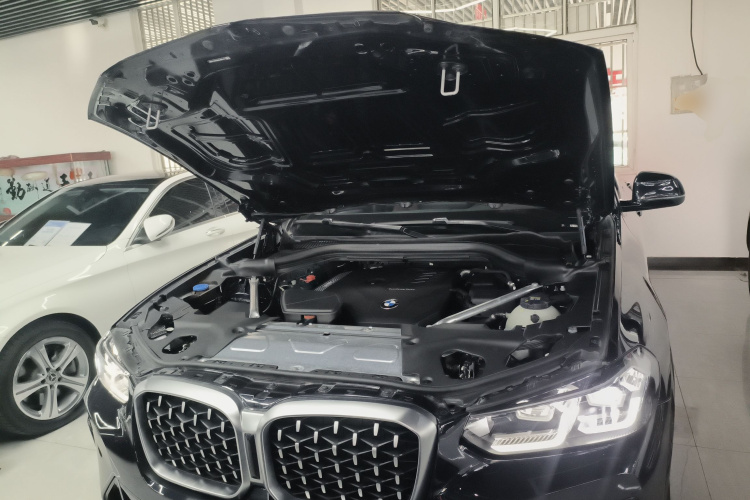 宝马X4 2022款 xDrive 25i M运动套装局部细节24