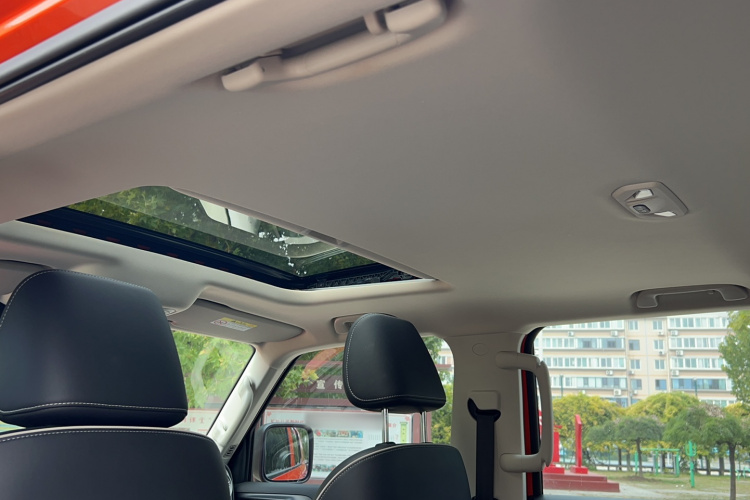 坦克300 2023款 越野版 2.0T 征服者局部细节22