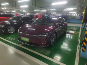 鸿蒙智行 享界S9T 2025款 纯电 四驱Ultra