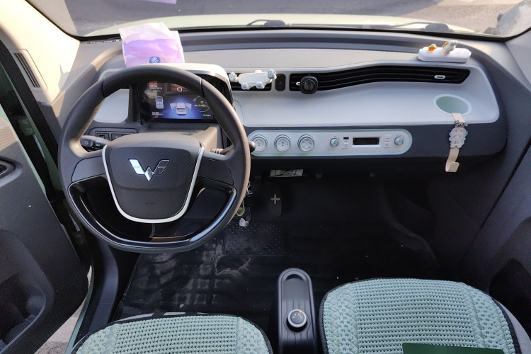 五菱汽车 宏光MINIEV 2021款 马卡龙臻享款 磷酸铁锂中控内饰7002