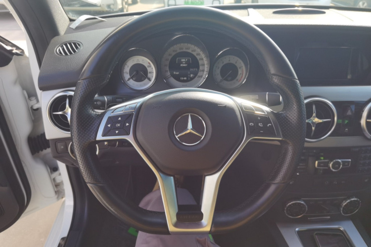 奔驰GLK级 2015款 GLK 260 4MATIC 时尚型 极致版局部细节13