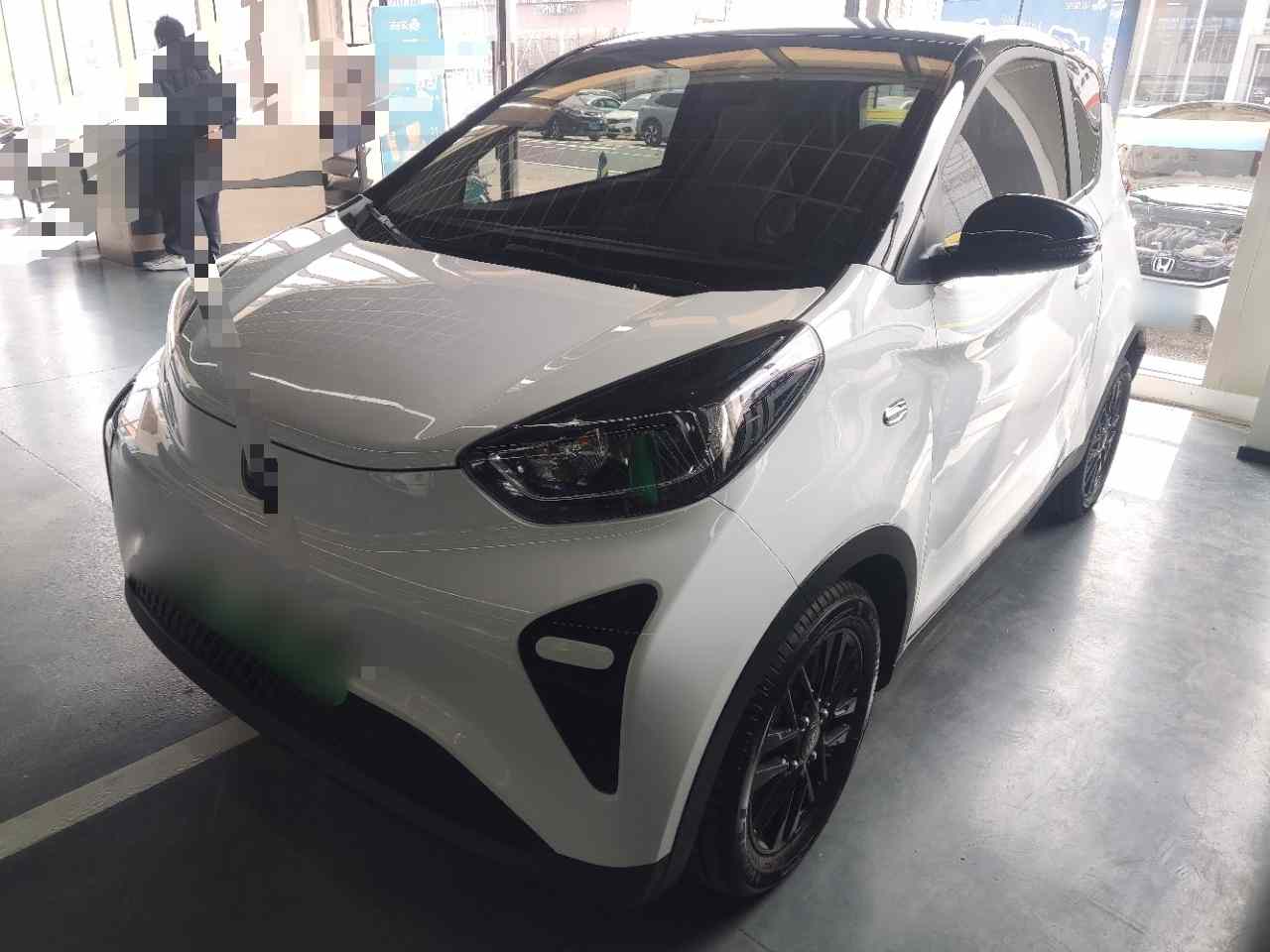 奇瑞QQ 小蚂蚁 2024款 321km 钟爱版(2)
