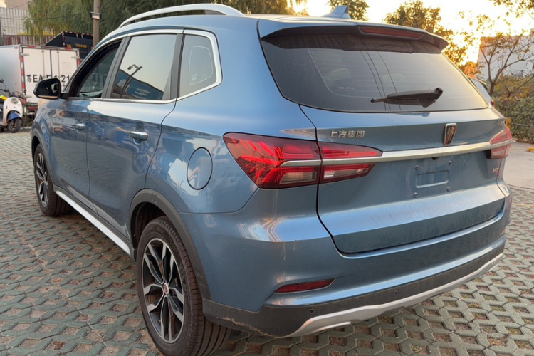 荣威RX5 2016款 20T 两驱自动互联网智享版车身外观6007