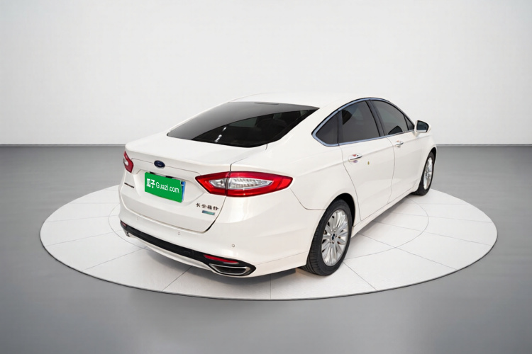 福特 蒙迪欧 2013款 2.0L GTDi200时尚型车身外观7