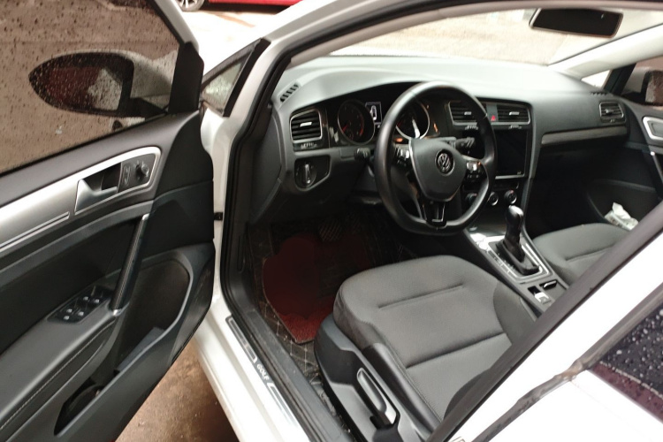 大众 高尔夫 2020款 280TSI DSG舒适型中控内饰20