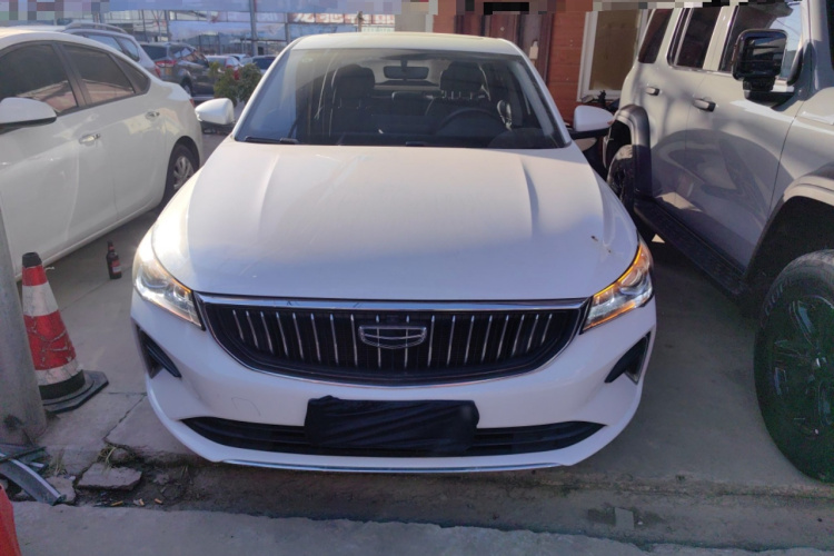 吉利汽车 帝豪 2023款 第4代冠军版 1.5L CVT尊贵型车身外观2