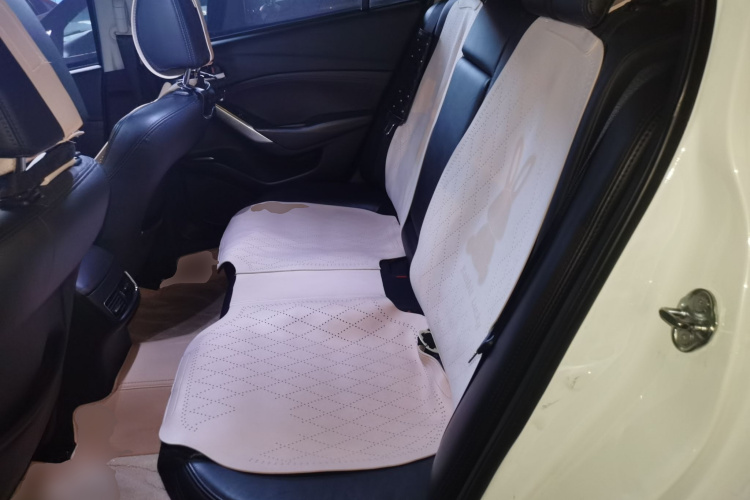 马自达 阿特兹 2017款 2.0L 蓝天尊贵版中控内饰7004