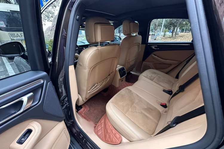 保时捷 2017款  Macan 2.0T中控内饰7002