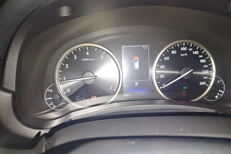 雷克萨斯NX 2018款 200 前驱 锋行版 国V局部细节14